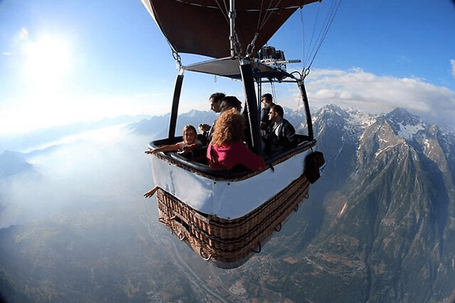 Vol en Montgolfière au-dessus des Alpes - Vallée d'Aoste