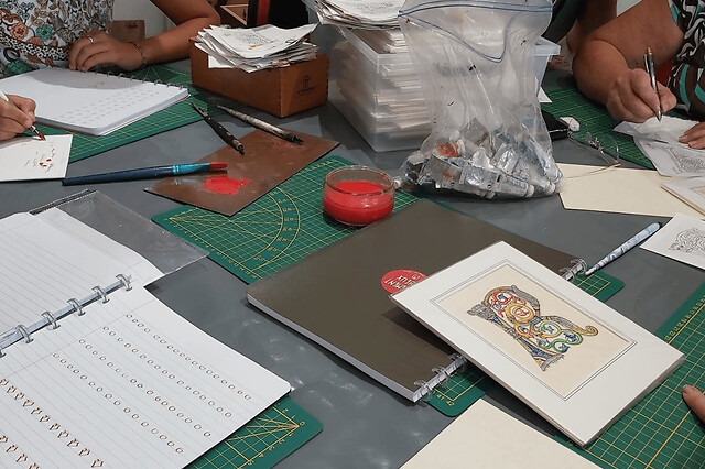 Atelier Calligraphie ou Enluminure à Dax (40)