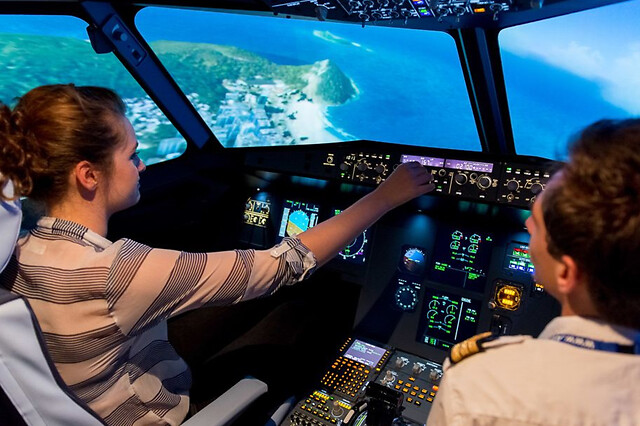 Simulateur de pilotage d'avion de ligne A320 à Lille (59) - Pack Full Expérience