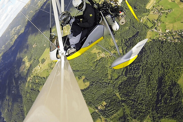 Initiation au pilotage d'ULM à Ambert en Auvergne (63)