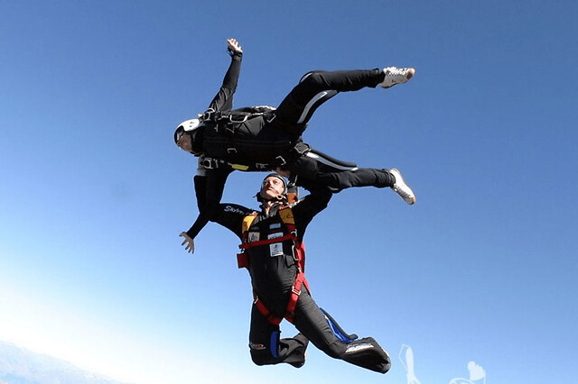 Stage Parachutisme PAC à Tallard (05)