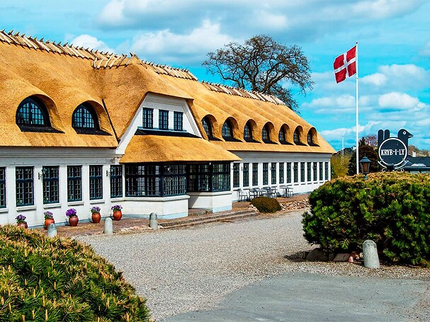 Go Dream OPHOLD & WELLNESS HOS HOTEL KRYB I LY- Oplevelsesgaver STAY