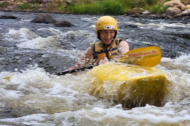 Go Dream WHITEWATER KAJAK WEEKENDSTUR MED OUTDOORPLAY.DK- Oplevelsesgaver