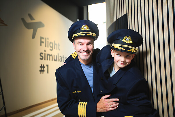 Go Dream FLYV EN AIRBUS A320 HOS FLIGHT SIMULATOR- Oplevelsesgaver ADVENTURE