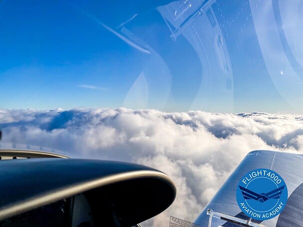 Go Dream FLYVEOPLEVELSE FOR 1-3 PERSONER HOS FLIGHT4000, Oplevelsesgaver, , Gavekort, Gaveidé