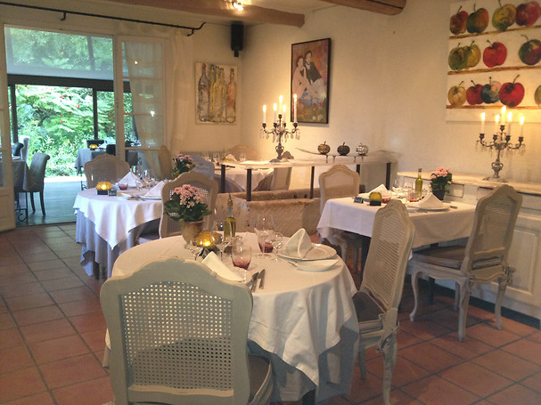 Repas au sud d'Avignon