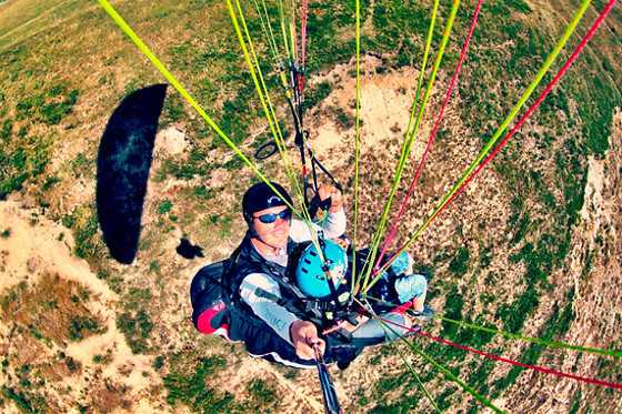 Paragliding - Action